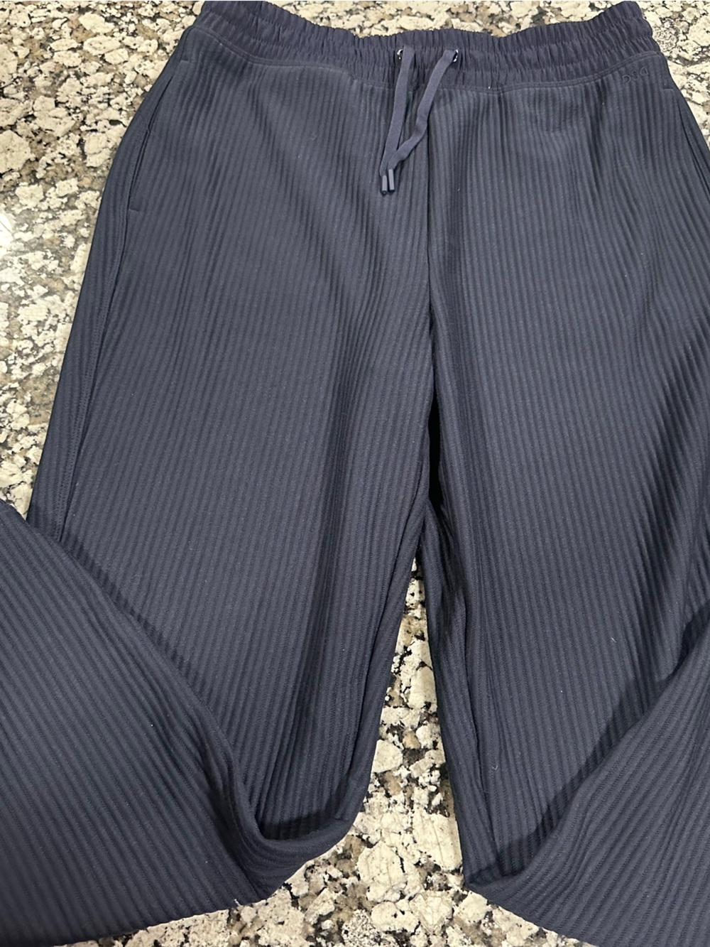 DSG women’s Navy Ribbed Jogger medium Sweatpants
